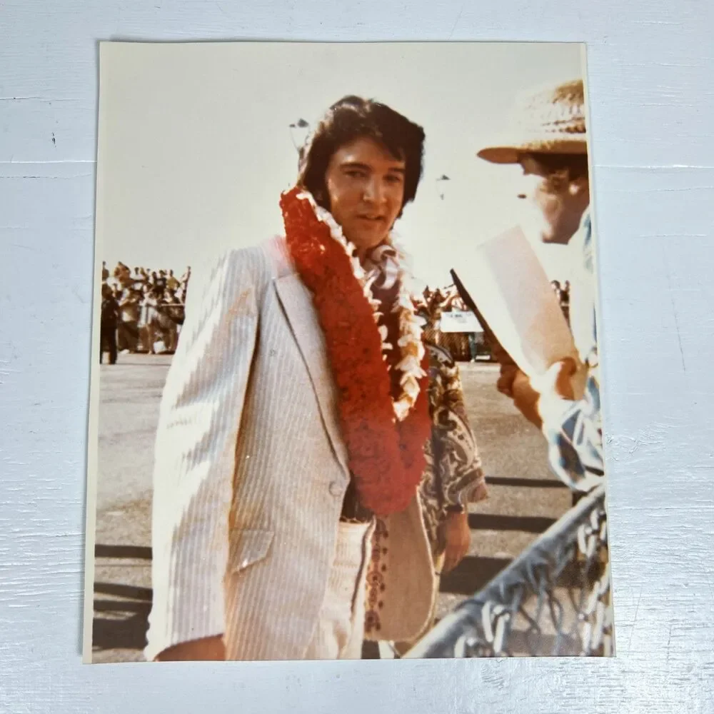 Vintage Elvis Presley Photo Lot of 10 Color Concert Photos 1970s Kodak Paper